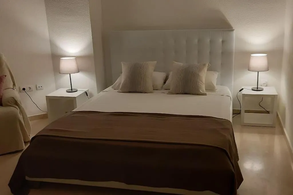 Apartment With 2 Big Bedrooms On Suite + Terraces Estepona 0*,