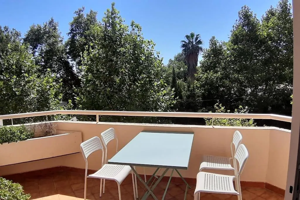 Apartment With 2 Big Bedrooms On Suite + Terraces Estepona